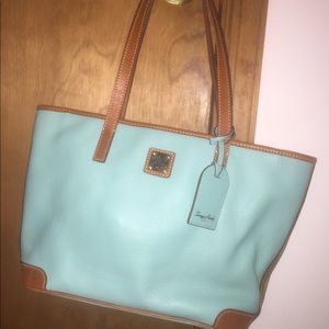Dooney and bourke